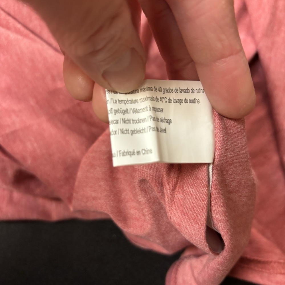 Deyeek  medium post shoulder surgery recovery short sleeve T-shirt new. Pink/red - Picture 9 of 9